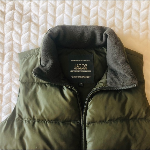 Hunter green Puffer Vest - Picture 3 of 8